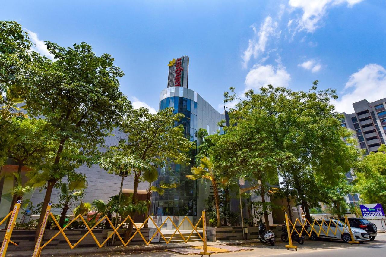 Fabhotel Gl Residency - Satellite أحمد أباد المظهر الخارجي الصورة